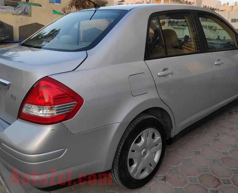 Urgent sale Nissan Tiida 2012,1.8L AED 11000