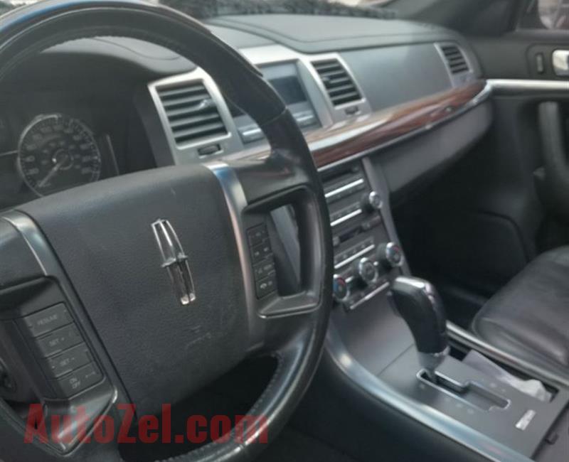 Luxury  Car Lincoln MKS Fully Loaded