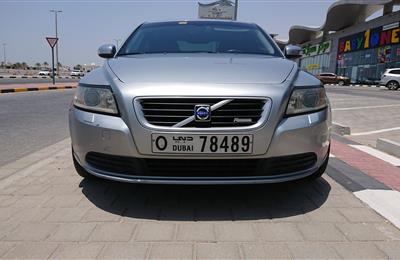 Volvo S 40 R-Design 2009 with great condition GCC 