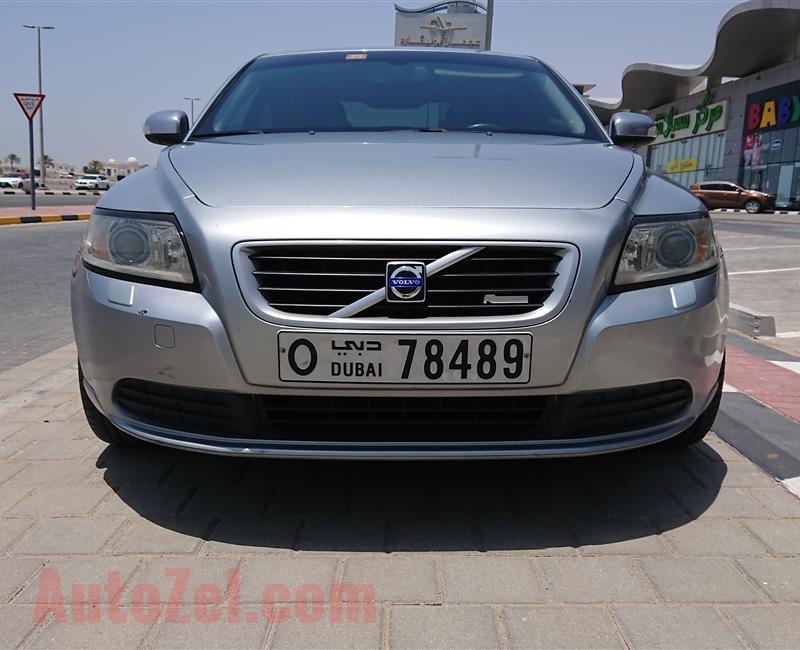 Volvo S 40 R-Design 2009 with great condition GCC 