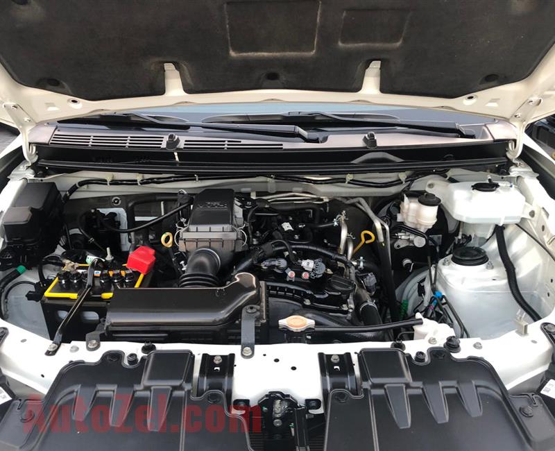 Toyota Rush 2019 1.5L - Seven Seater - Xenon Lights - Rear Camera - Keyless Start - Parking Sensors - Fogs Lights - Alloys Wheel - 