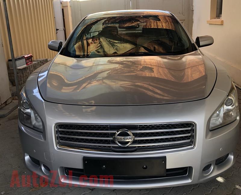 Nissan maxima Best condition 