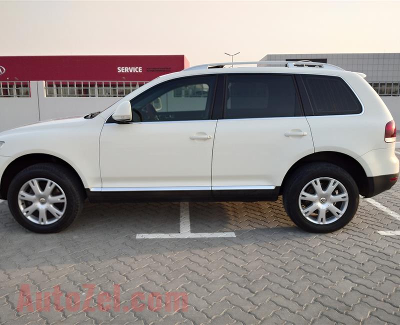 Volkswagen Touareg SUV 4X4 V6 3.6L Model 2010 Year Fully Options No1 GCC Very Neat&Super Clean Car