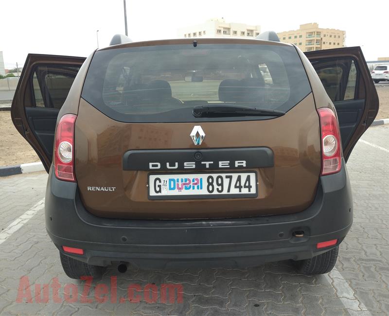 Renault Duster V4 2.0L Model 2014 Year Fully Automatic GCC Specs Very Clean Car