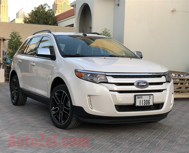 Very Very clean Ford Edge 2014 SEL AWD with full service history