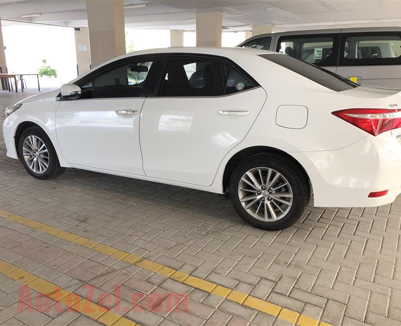 Toyota Corolla-2015 - SE+ 2.0 – 73000 KM