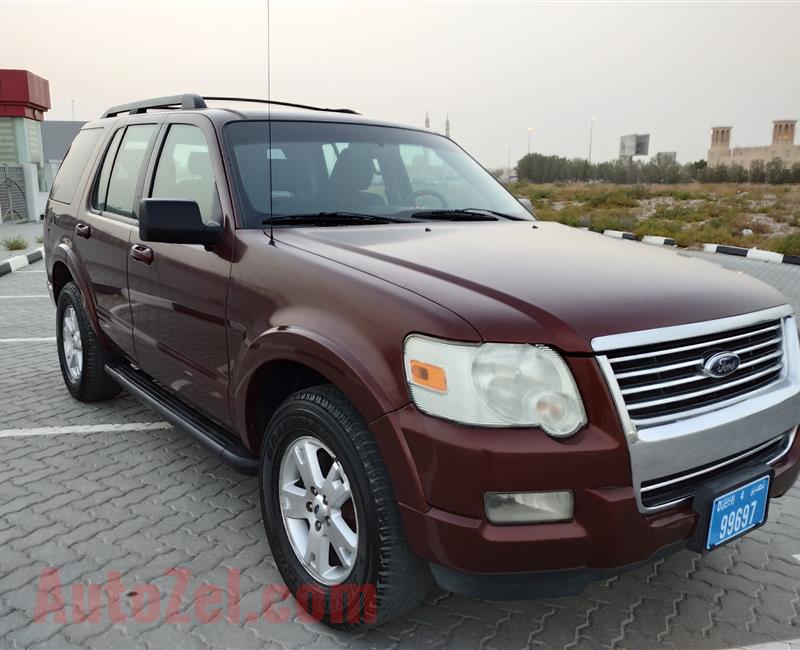 Ford Explorer XLT SUV 4X4 V6 4.0L Model 2009 Year Fully Automatic Mid Options No2 GCC Specs Very Clean Car