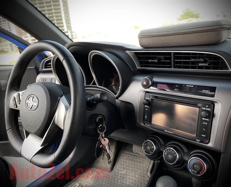Toyota Zelas 2015 very low mileage / Panorama / Sport