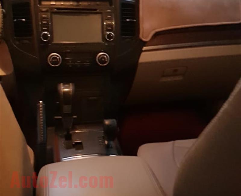 Mitsubishi Pajero in PERFECT condition inside out