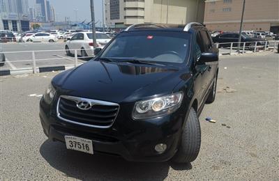 Hyundai Santa Fe 2012 in a perfect condition for sale