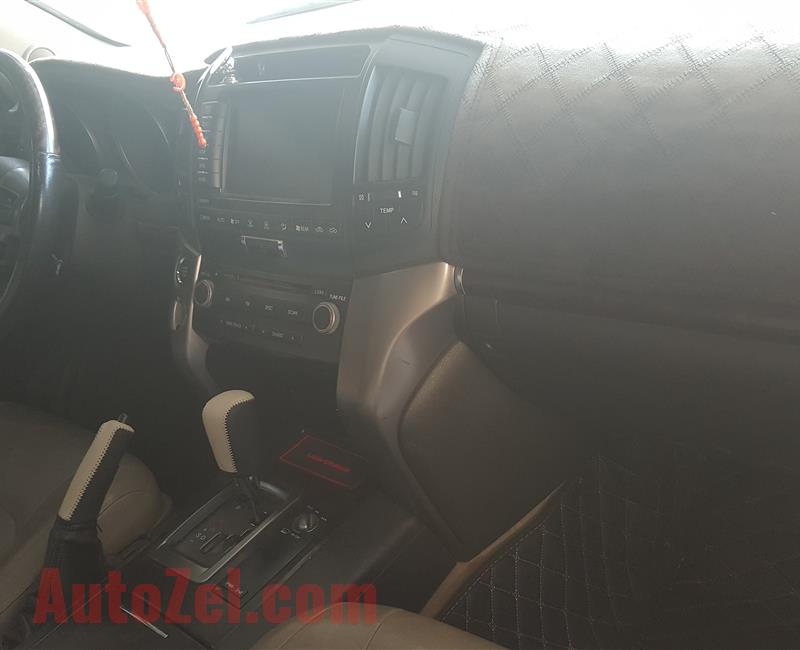 Toyota Land Cruiser 2009 VXR for sale