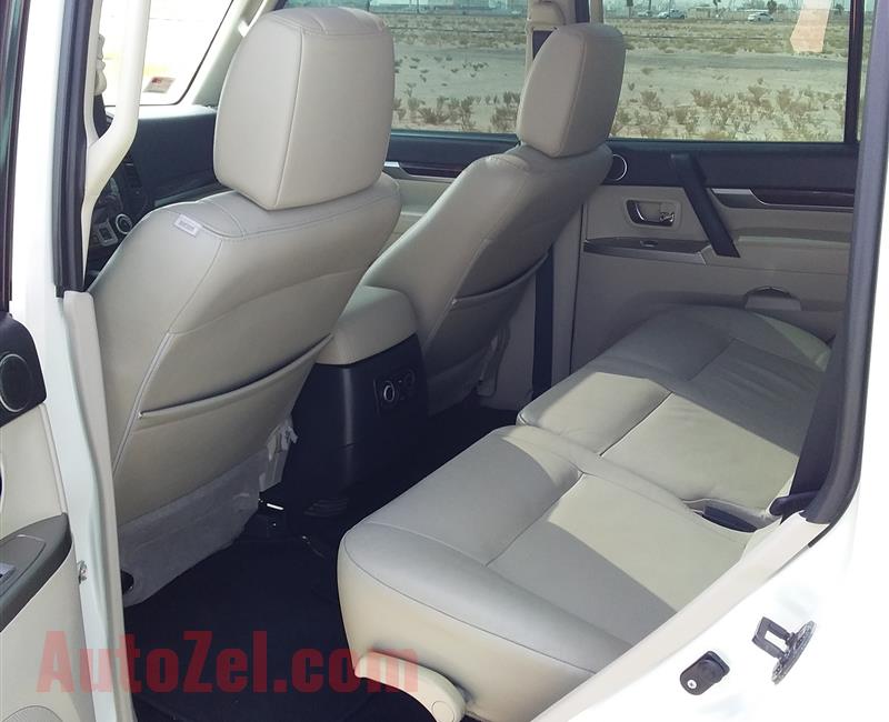 Mitsubishi Pajero 2014 Full option