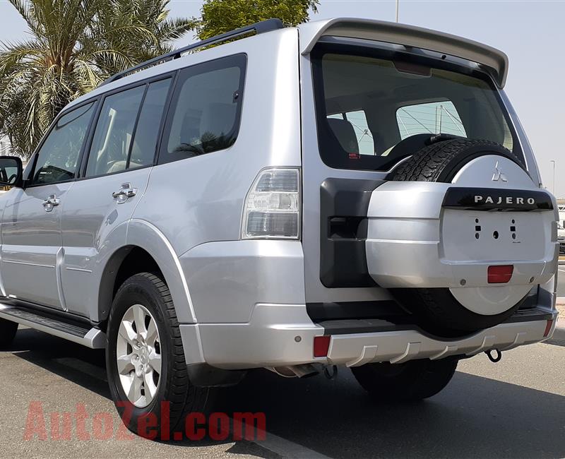 Top mitsubishi pajero 3.5 gls 2013