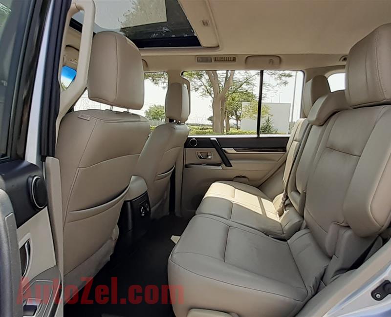 Top mitsubishi pajero 3.5 gls 2013