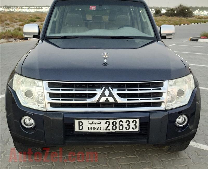 Mitsubishi Pajero GLS 4X4 SUV Model V6 3.5L Year 2009 Fully Options No1 GCC Specs Super Clean Car