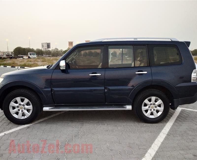 Mitsubishi Pajero GLS 4X4 SUV Model V6 3.5L Year 2009 Fully Options No1 GCC Specs Super Clean Car