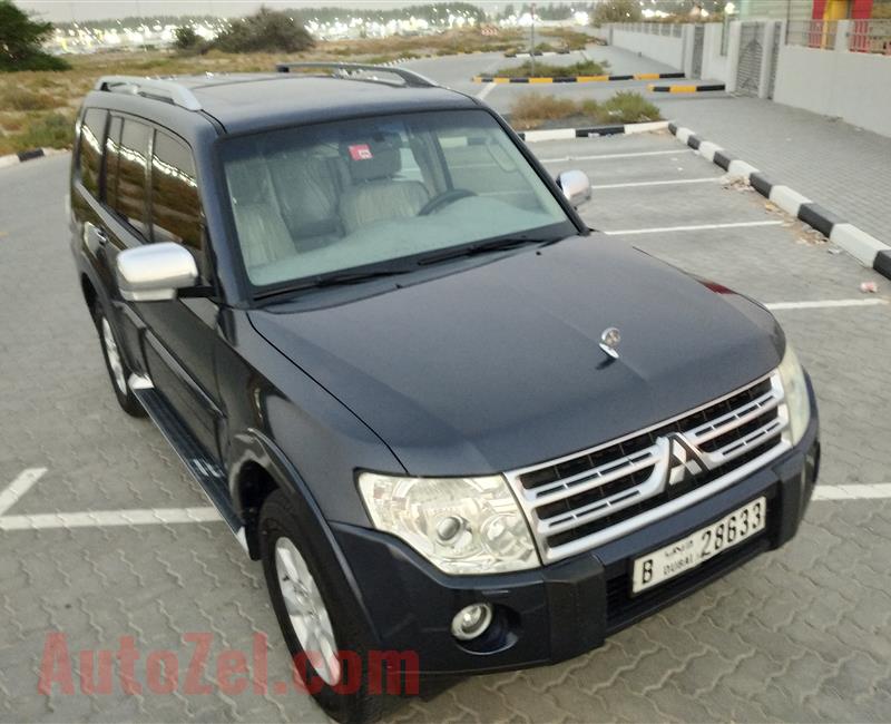 Mitsubishi Pajero GLS 4X4 SUV Model V6 3.5L Year 2009 Fully Options No1 GCC Specs Super Clean Car