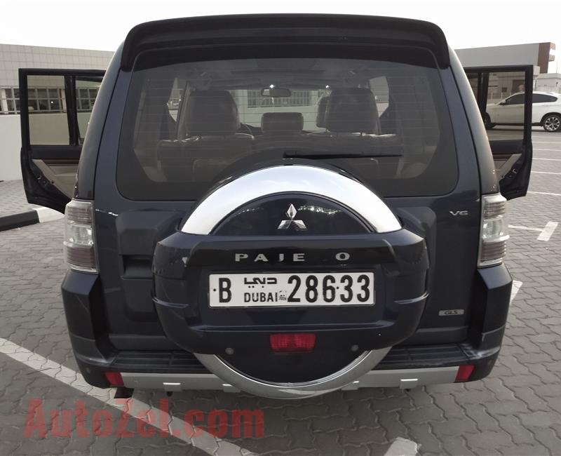 Mitsubishi Pajero GLS 4X4 SUV Model V6 3.5L Year 2009 Fully Options No1 GCC Specs Super Clean Car