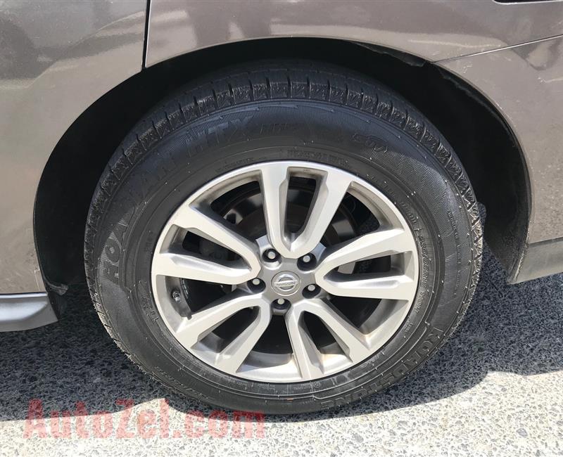 Nissan Pathfinder 2015 in Excellent Condition
