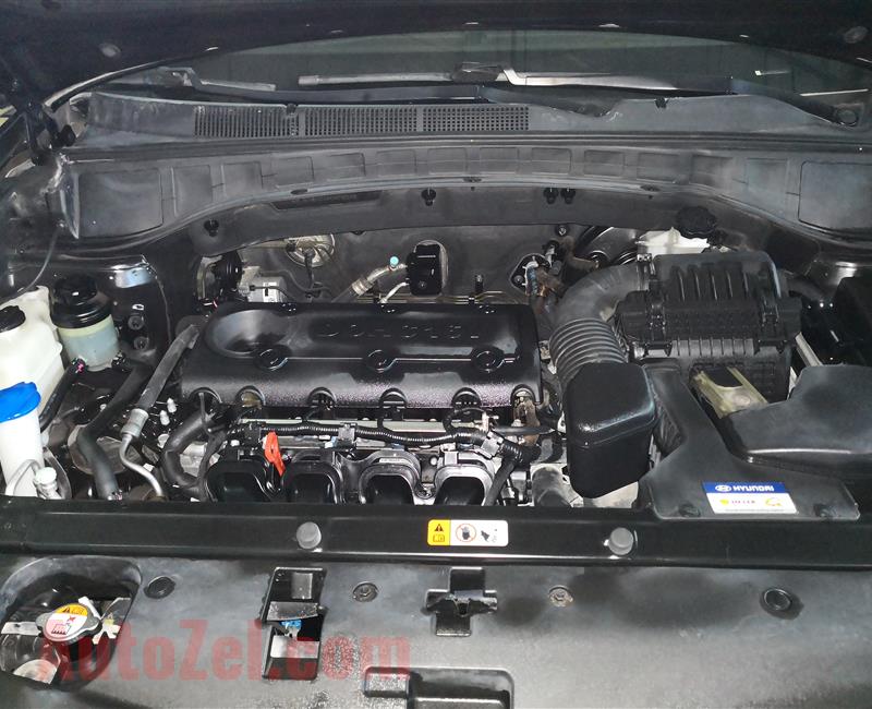 Hyundai Santa Fe, 2.4L, 4 Cylinders, GCC Specs.