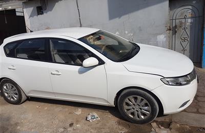 Kia cerato 2013