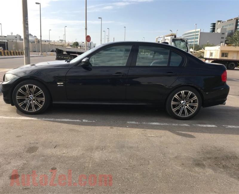 BMW 328i very clean