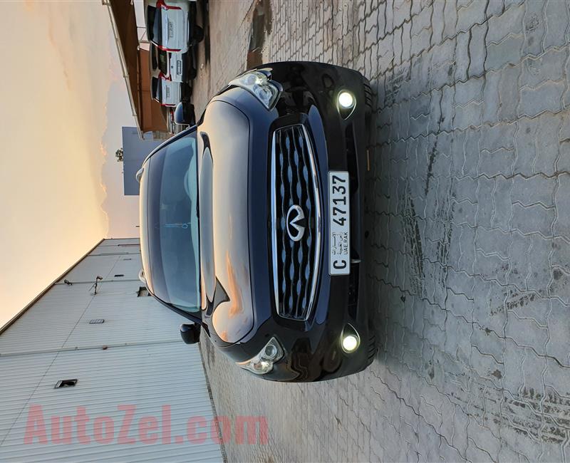 Infiniti FX 35 2009 4 Door 3.5L Gulf regional specs.