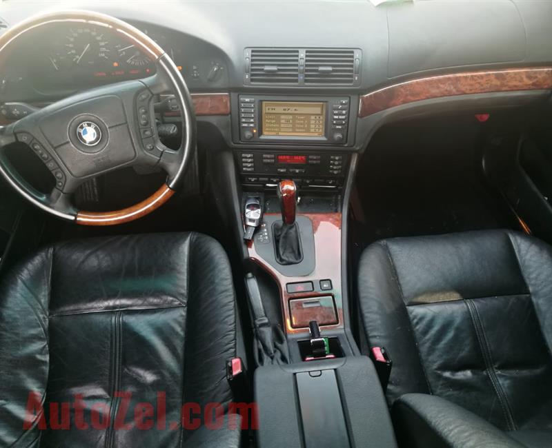 بي ام  525 I  2001