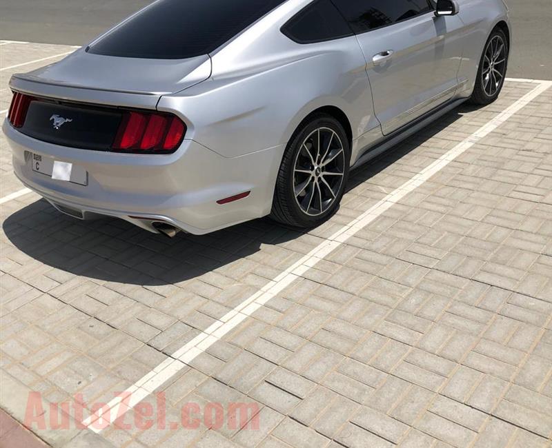 FORD MUSTANG ECOBOOST TURBO  موديل 2017 وارد امريكا 4 سلندر