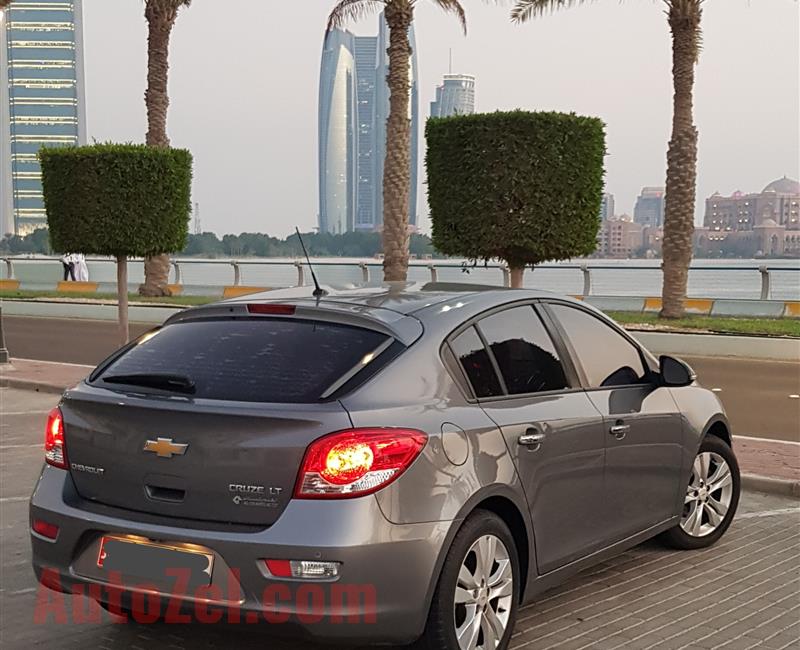 Chefrolet - Cruze - 2017 - LT - GCC Specs & Features