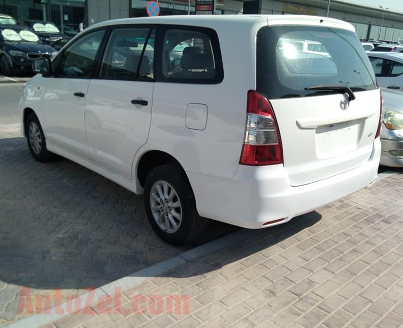 toyota innova 2015