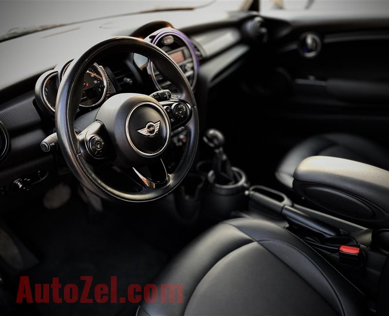 2015 Mini Cooper Coupe 1.5L panoramic sunroof