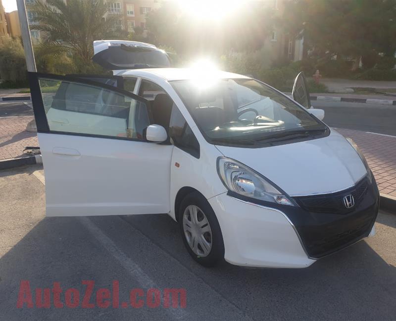 HONDA JAZZ 2013 GCC SPECS FOR SALE 