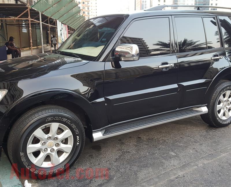 Excellent Mitsubishi Pajero 2012 for sal