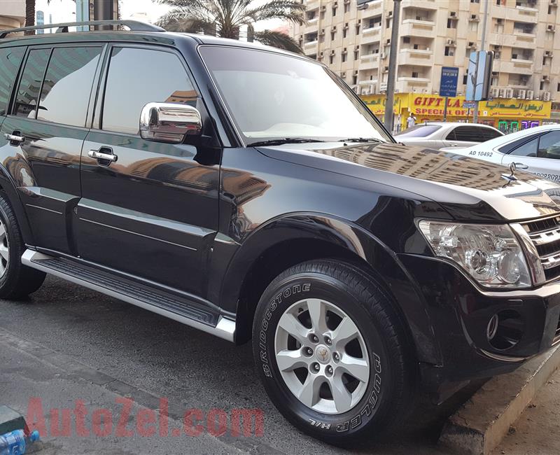 Excellent Mitsubishi Pajero 2012 for sal