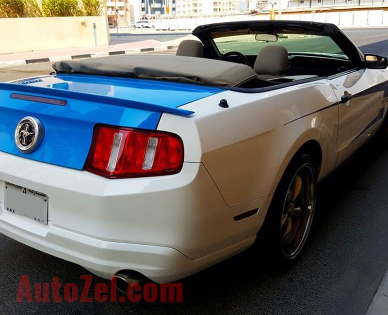 Ford Mustang Convertible, Pimped Up Ride!