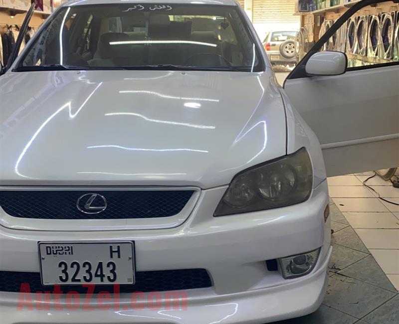 Lexus is300 altezza