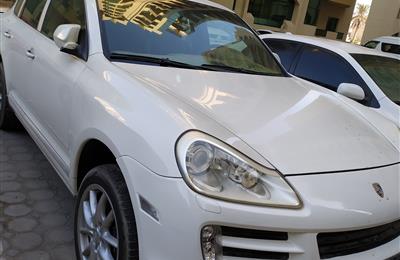 Porsche Cayenne S V6 3.6L, Low Mileage only 147500km, GCC...