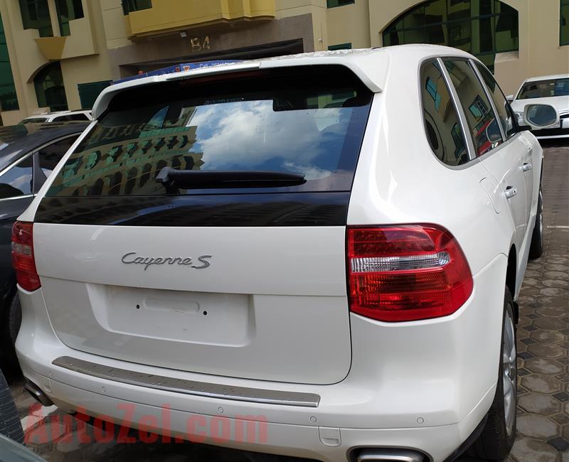 Porsche Cayenne S V6 3.6L, Low Mileage only 147500km, GCC Specs