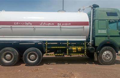 Sewage waste tanker 5000 Gallon