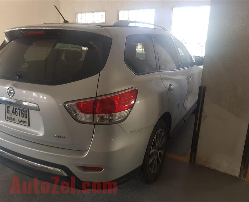 Nissan Pathfinder 2014