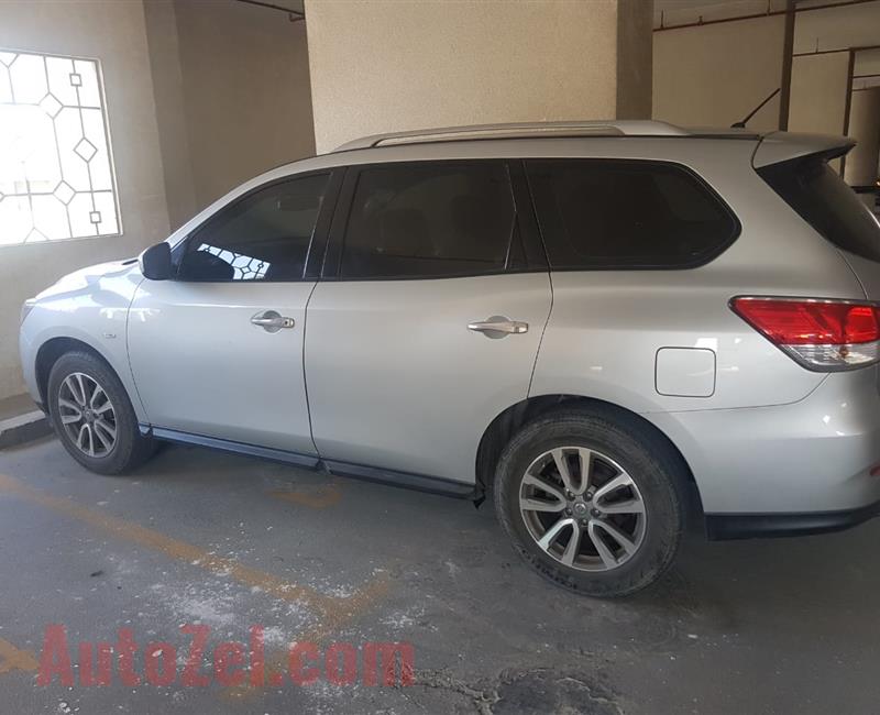 Nissan Pathfinder 2014