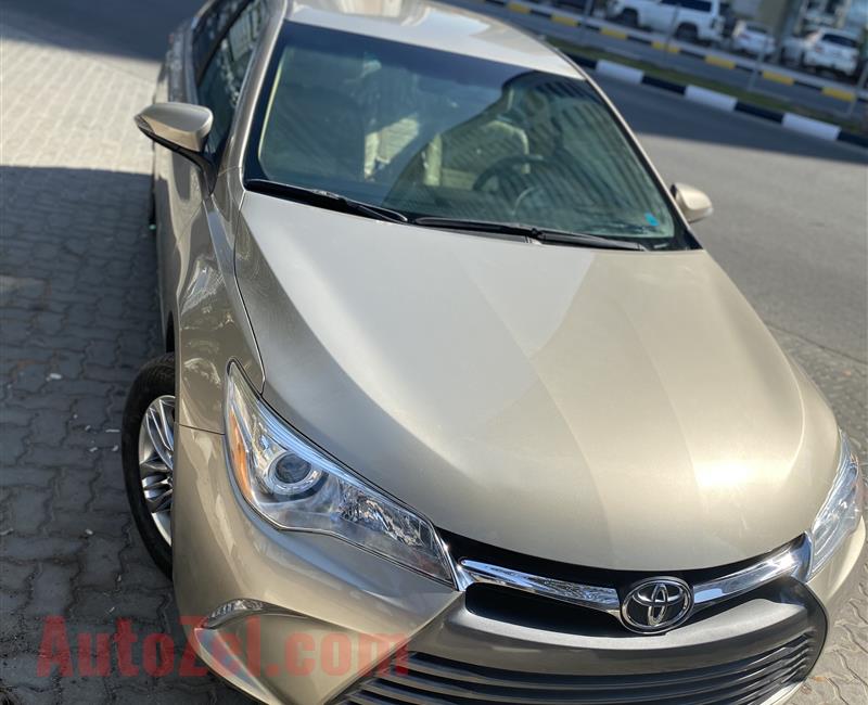 Toyota Camry LE USA specs