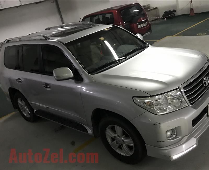 2015 V6 Land Cruiser for sale