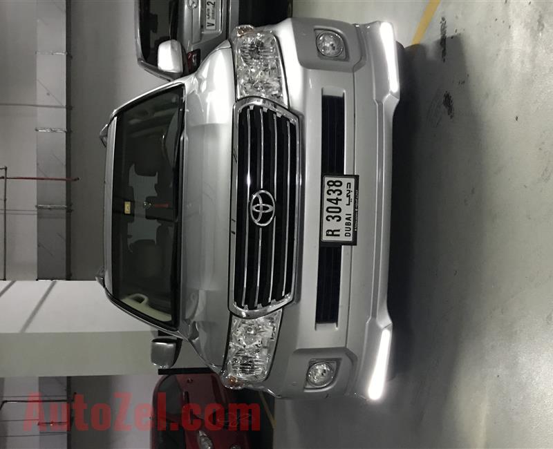 2015 V6 Land Cruiser for sale