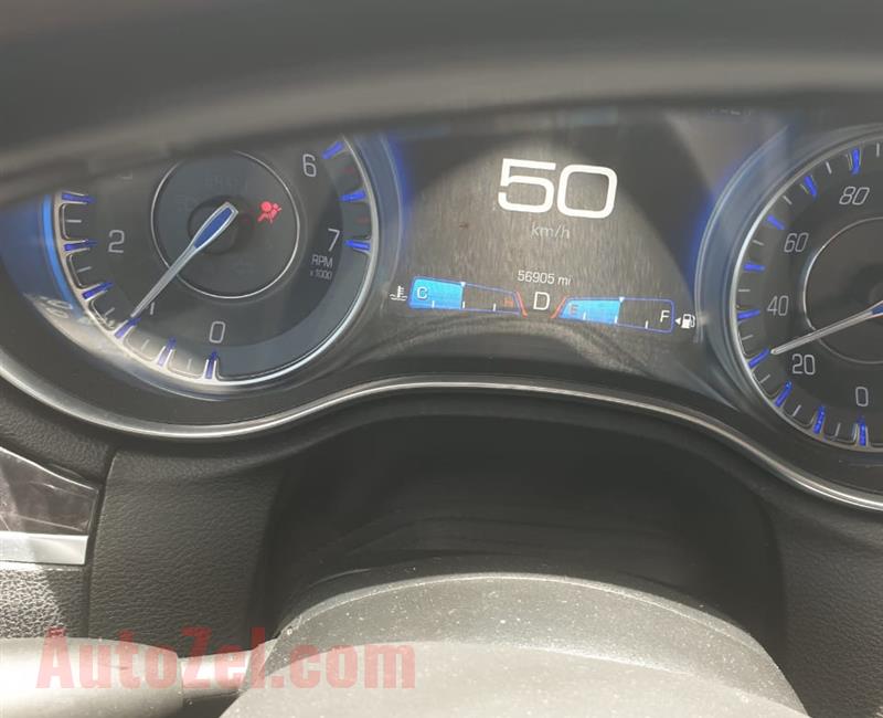 كرايسلر c300 موديل 2017 فول ابشن 