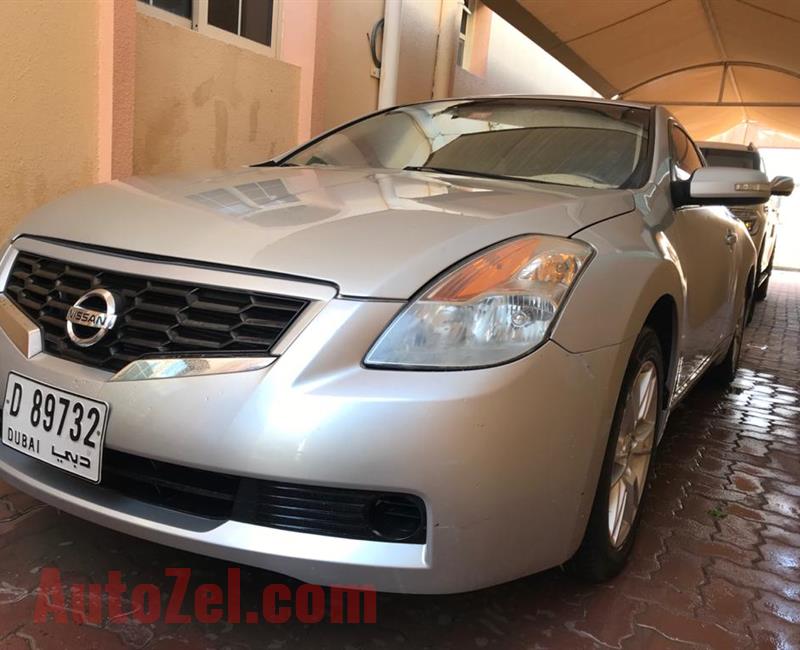 Nissan Altima Coupe GCC 2008, Engine 3.5, 2 doors