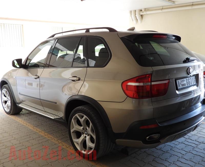 BMW X5 4.8i 2008 Platinum Bronze Metallic- GCC SPECIFICATION