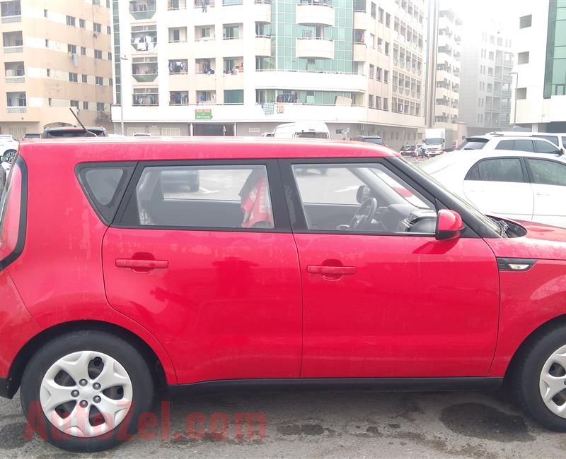 Kia Soul 2015 model car for sale