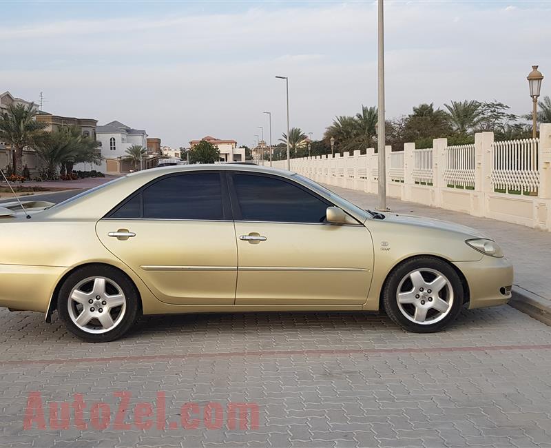 Toyota Camry 2004